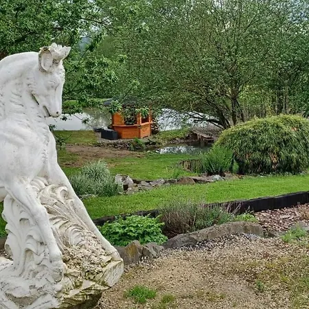 Du Cheval Blanc Sainte-Ode