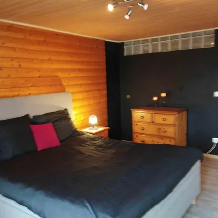 Du Cheval Blanc * Sainte-Ode